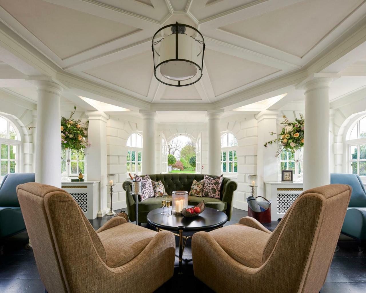 Monkey Island Estate - Small Luxury Hotels Of The World Bray Dış mekan fotoğraf The interior of the Orangery